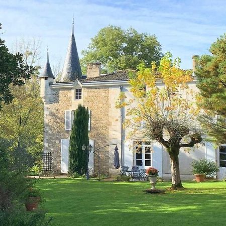 Mazette! Le Chateau Niort Bagian luar foto